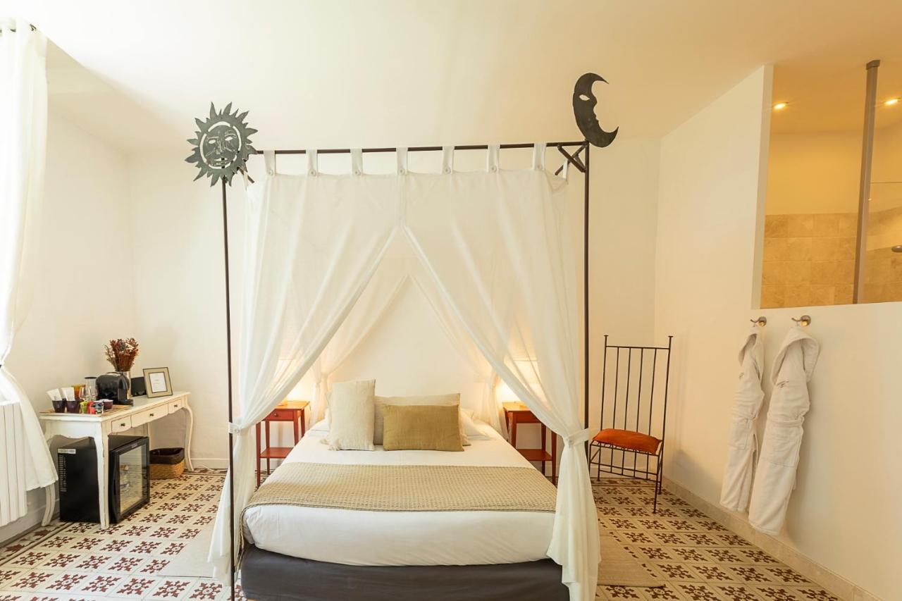 Mas De Capelou Bed & Breakfast Avignon Bagian luar foto
