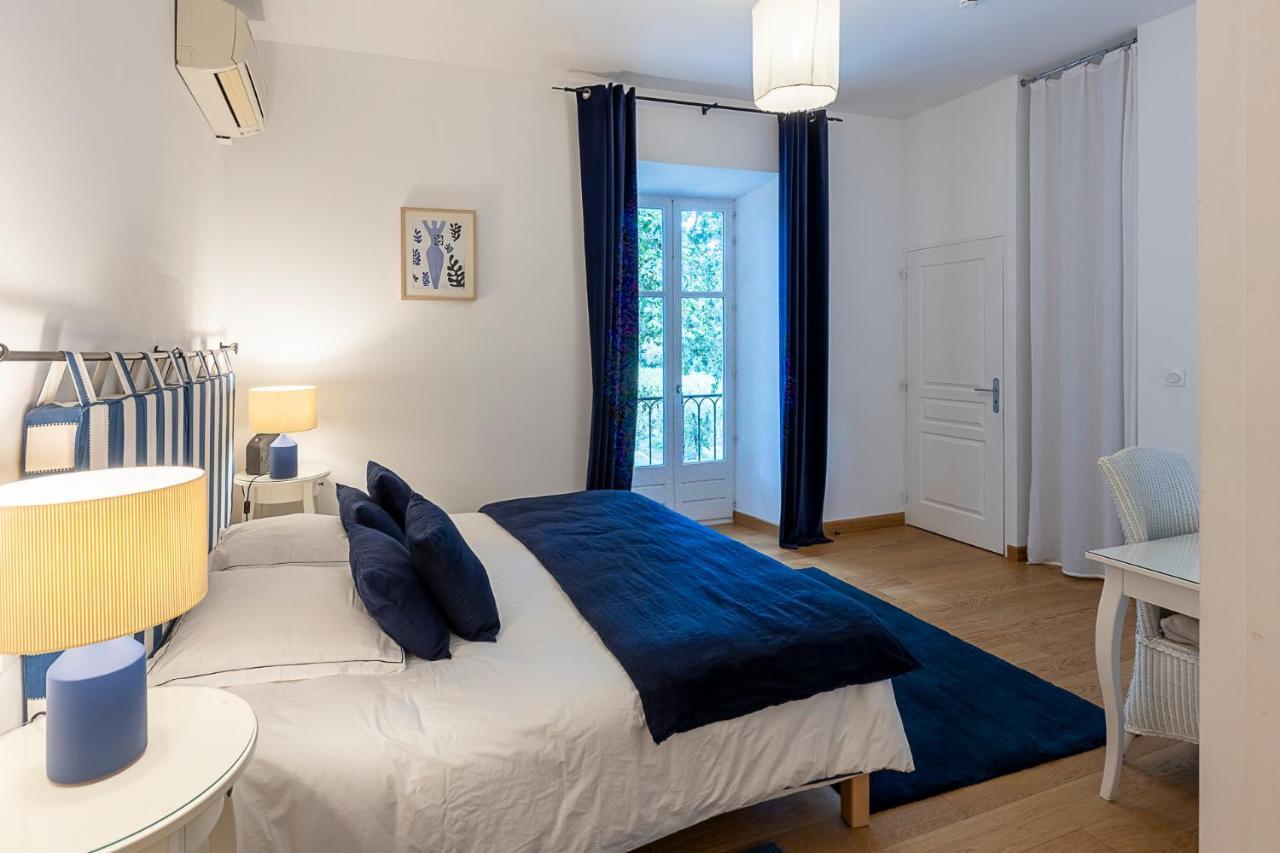 Mas De Capelou Bed & Breakfast Avignon Bagian luar foto